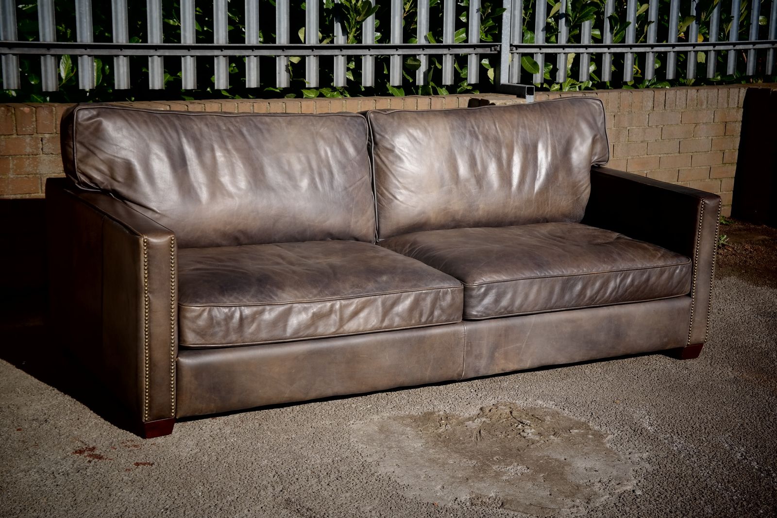 Furniture Super Timothy Oulton Viscount Williams 3/4 Seater Leather Sofa Destroyed Black photo