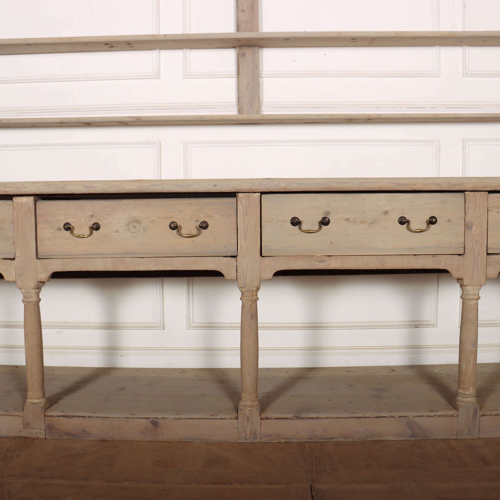 18th Century Georgian Bath Basement Dresser photo 19194.0