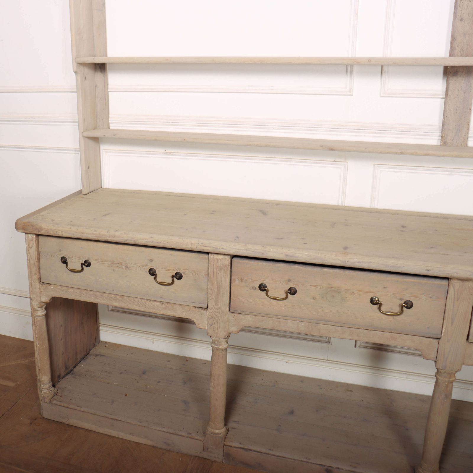 photo furniture 18th Century Georgian Bath Basement Dresser