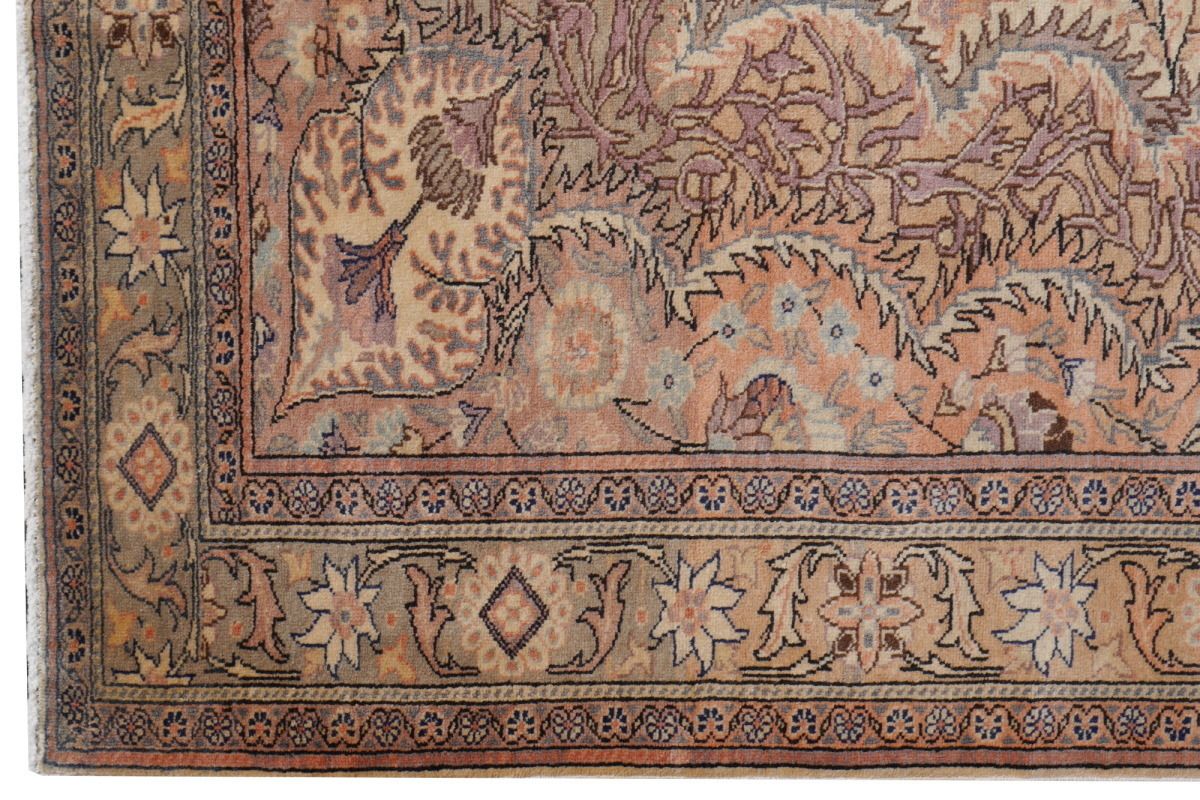 Textiles Vintage Turkish Rug Excellent Condition Beige 200x300 photo