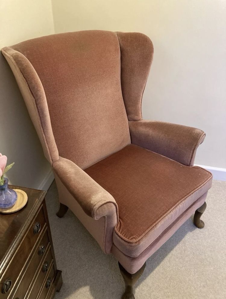 Attractive Penshurst Parker Knoll Wing Back Armchair. Model No. Pk720/745/1013 photo furniture