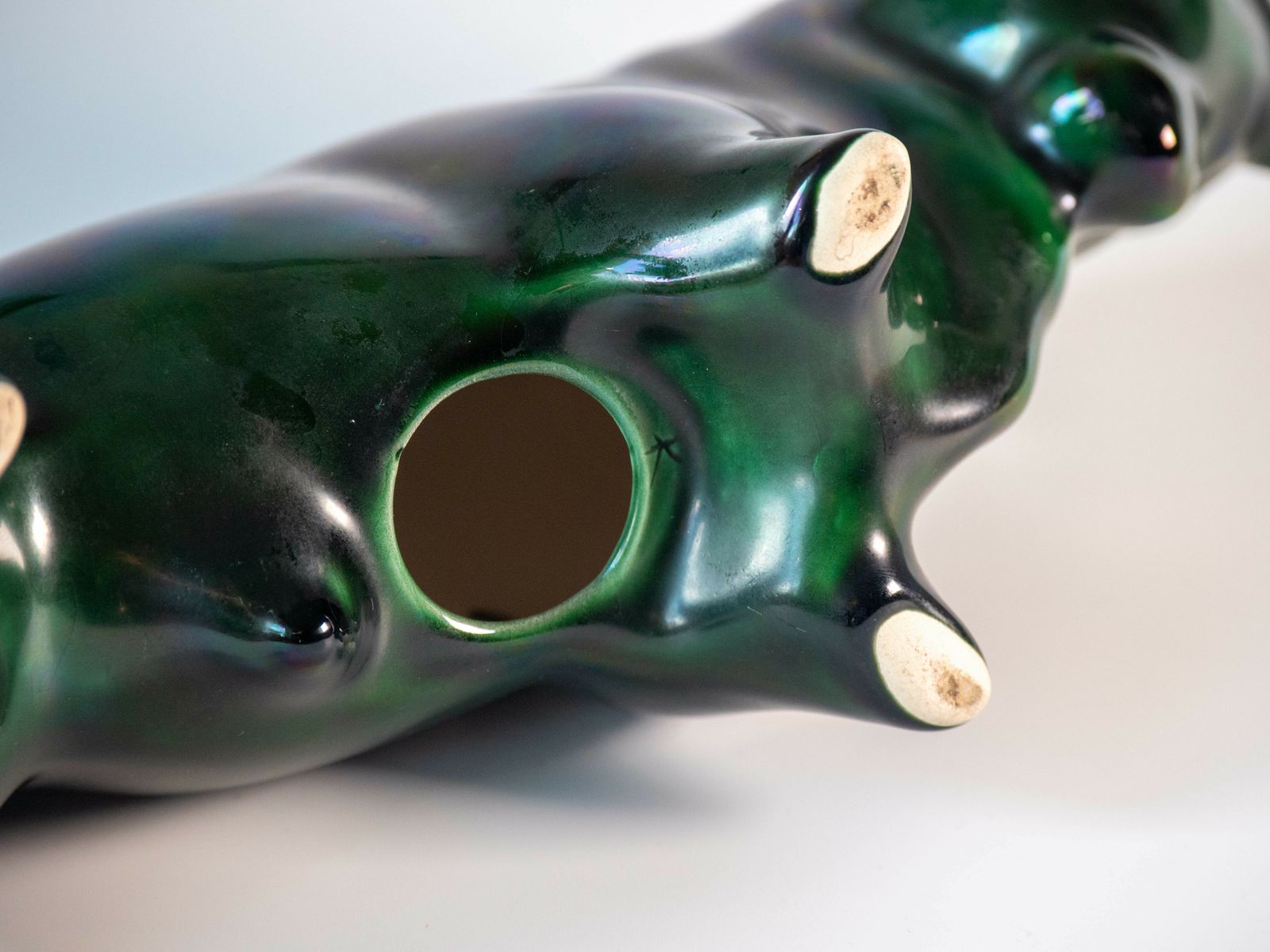 Trentham Green Bull, Designed By Colin Melbourne , Modernist Art Pottery , Trentham Art Ware photo 115.0