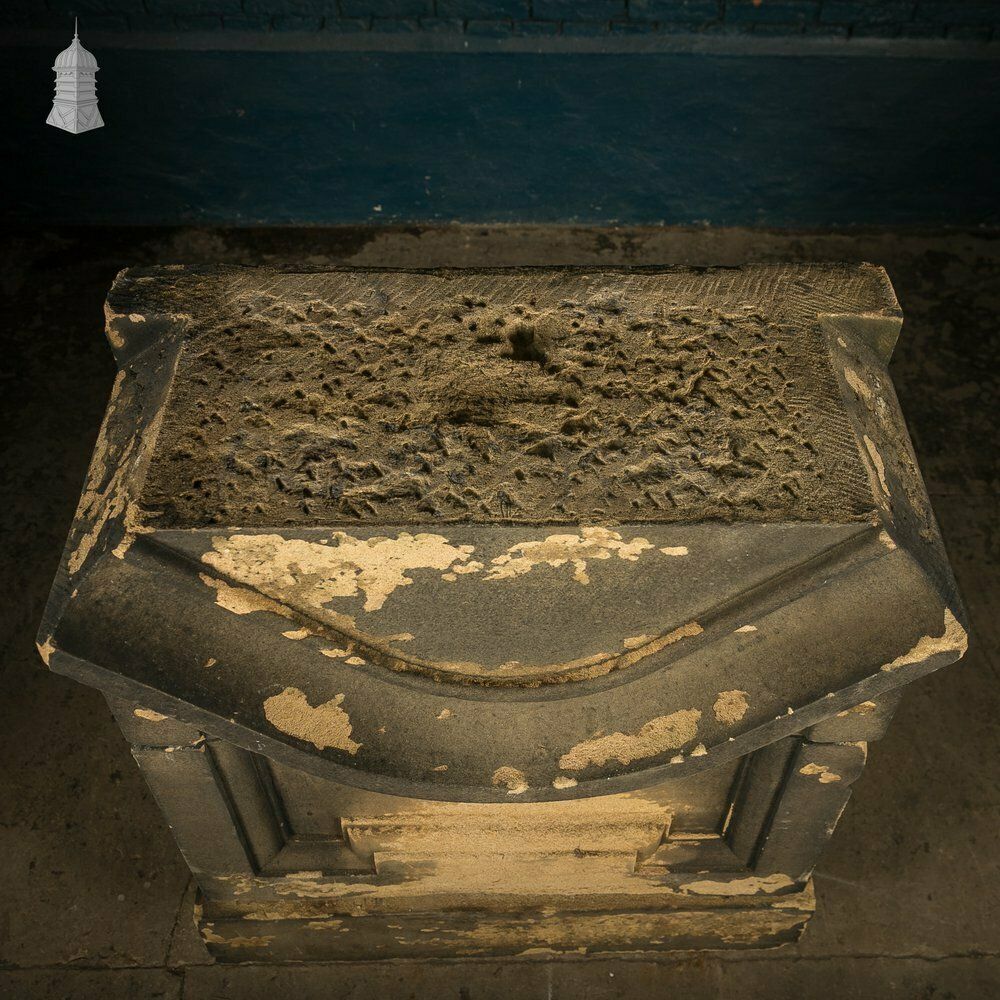 Architectual Stone Plinth photo vinterior