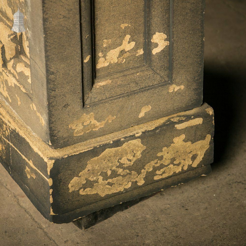 photo vintage Architectual Stone Plinth