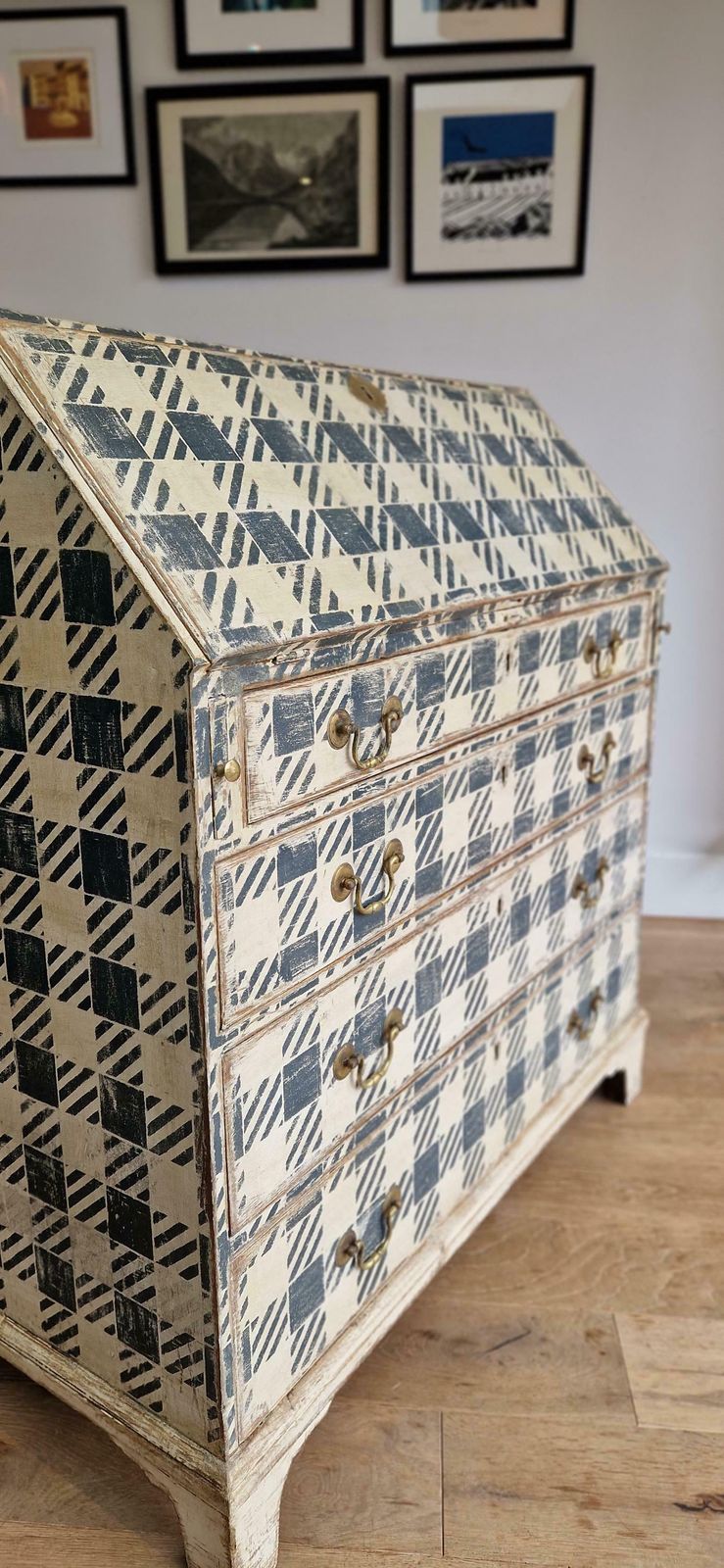 photo furniture Painted Antique 19th Century Bureau