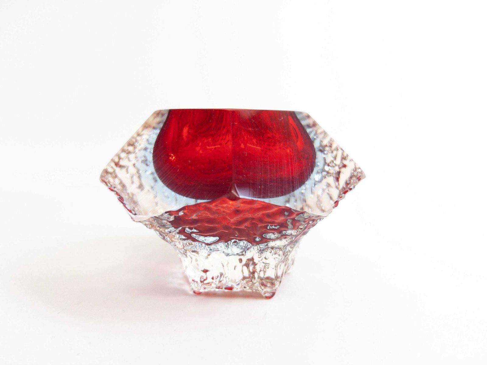Murano Textured Sommerso Faceted Bowl In Red, Blue And Clear By Mandruzzato Glass Company   Made In Italy photo vinterior