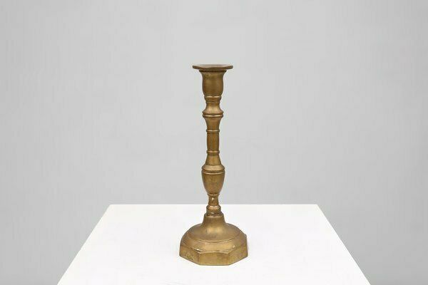 photo furniture Antique French Candlestick In Bronze, 1890s