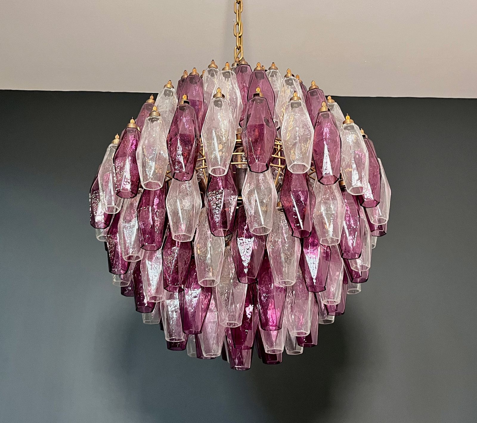 photo for sale Amazing Spherical Murano Poliedri Candelier   140 Poliedri Trasparent And Amethyst