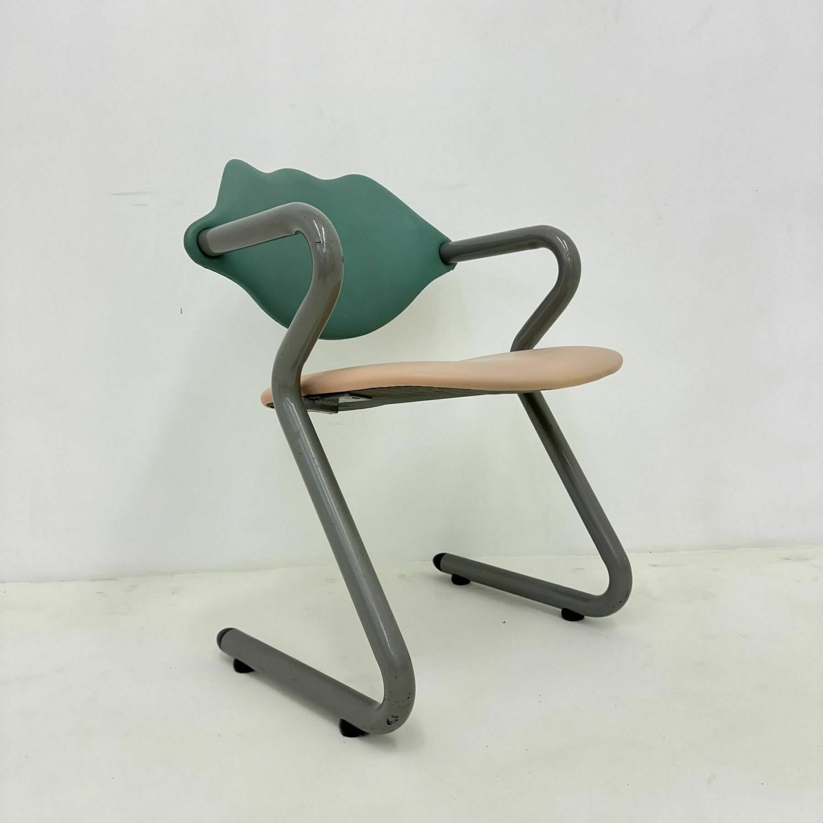 photo buy Memphis Stijl Lederen Fauteuil, Jaren 1980