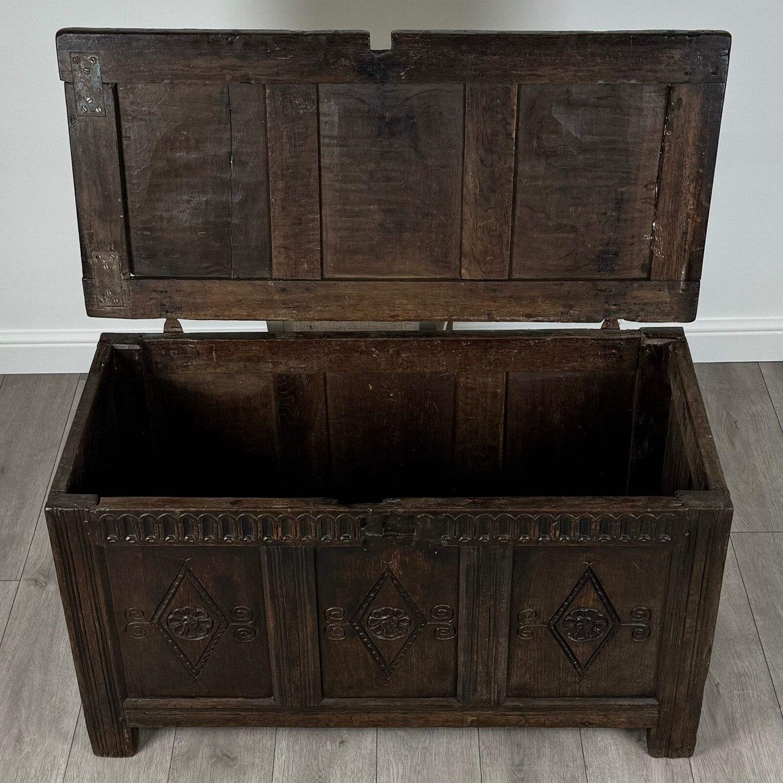 photo for sale Antique 17th Century Coffer Of Excellent Quality In Oak