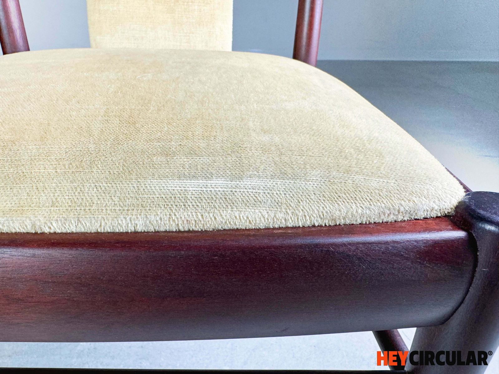 photo vintage Set Of 6 Original Vintage Mid Century Chairs Benze 1960s