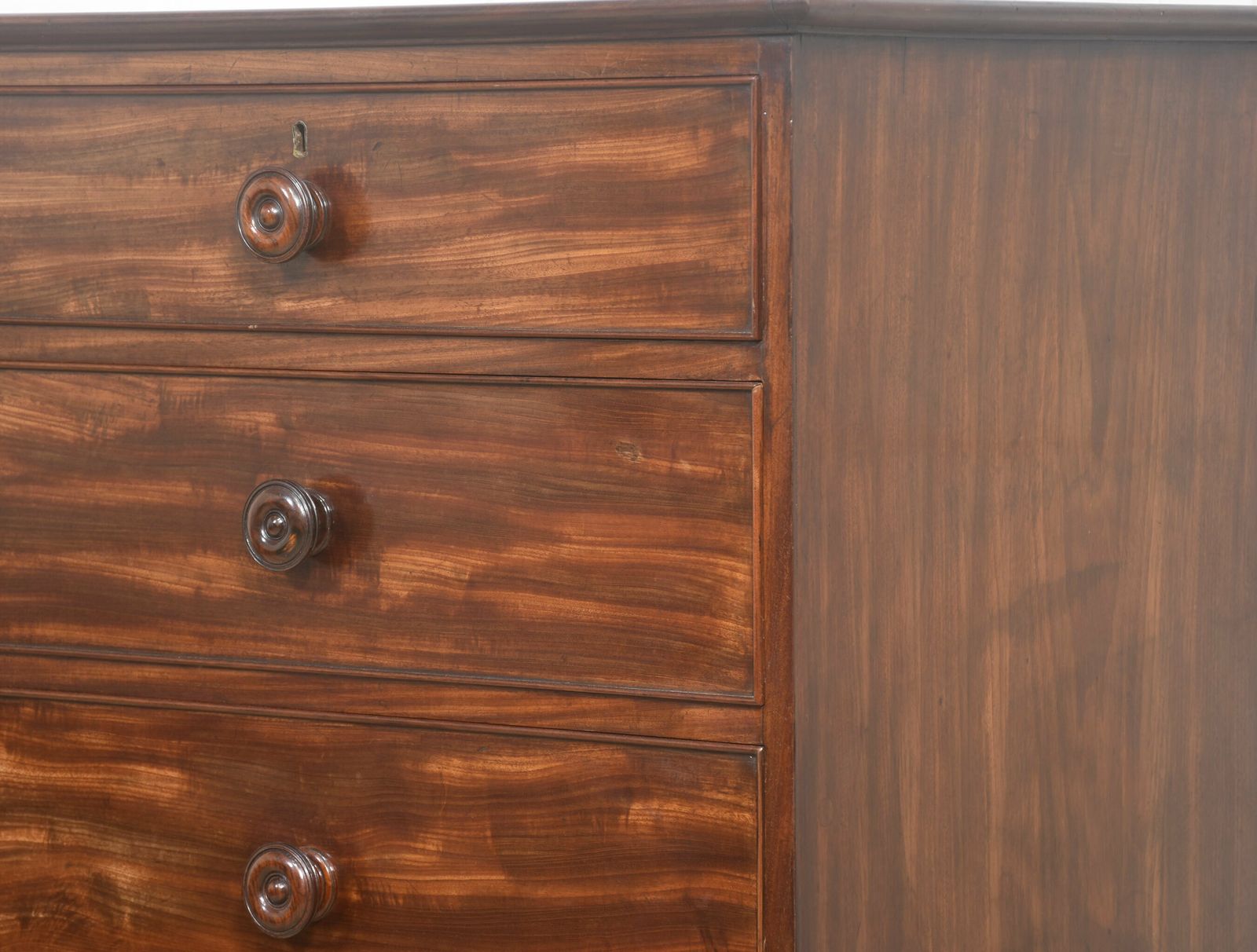Tall Mahogany Chest Of Drawers photo vinterior