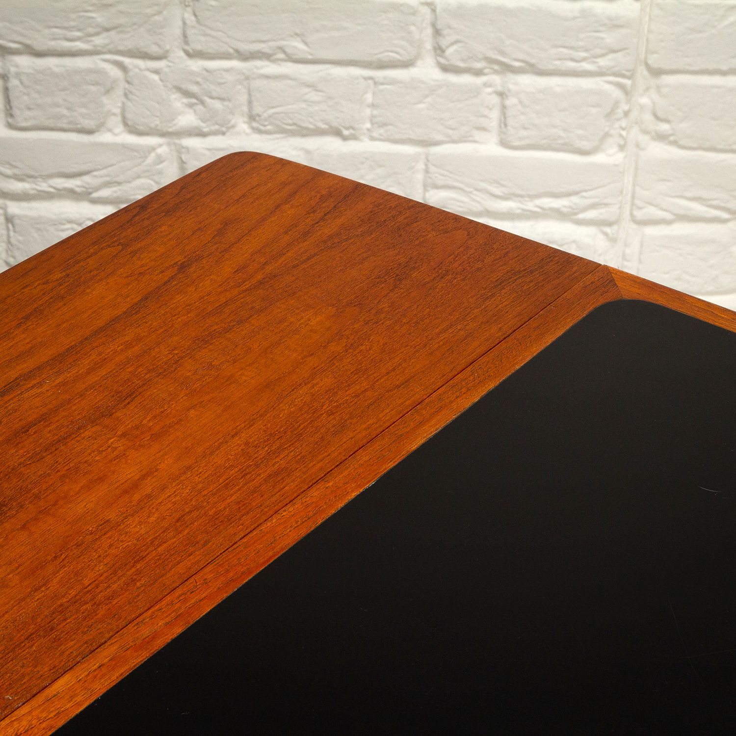 photo furniture Solid Teak And Formica Serving Trolley By Ludvig Pontoppidan, Denmark, 1950s