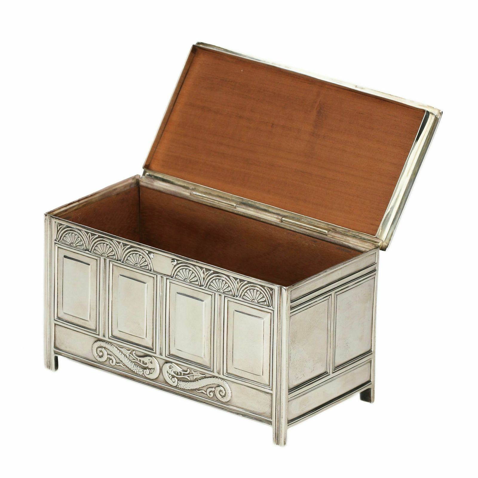 Silver Cigar Box. Elkington & Co Ltd, England, Sheffield, 1910 photo Home Decor