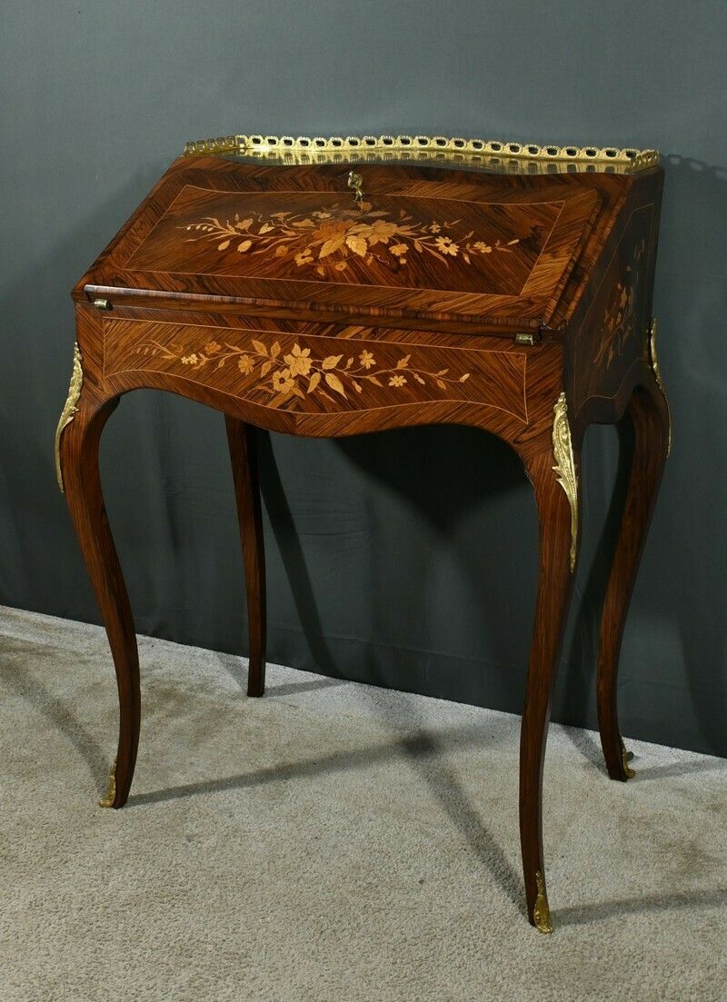 Small Rosewood Lady's Desk, Louis XV Style – Part 2 Of The 19th Century photo Furniture