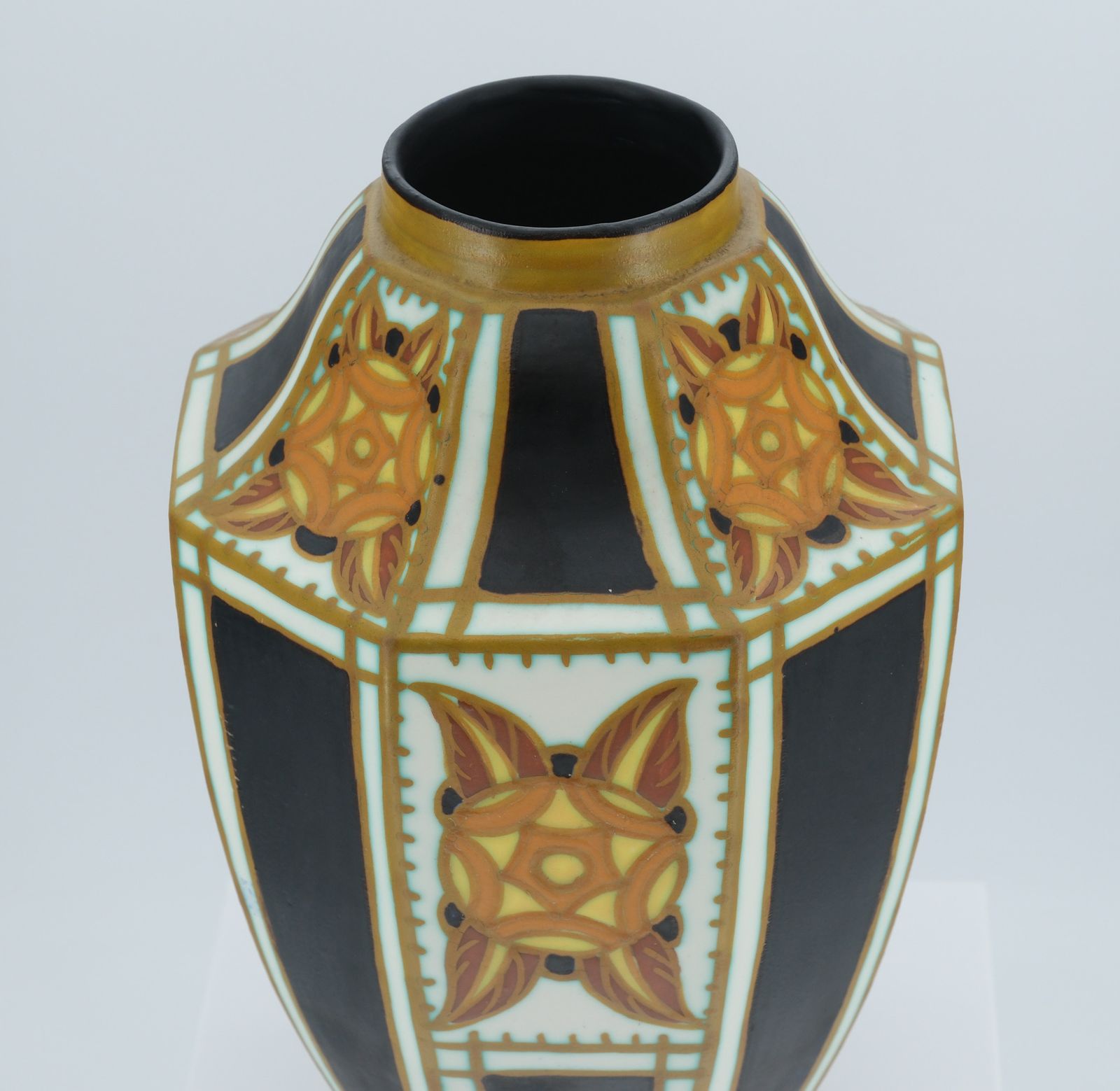 Art Deco Vase Designed By Charles Catteau For Boch Frères Keramis 1920's photo Home Decor