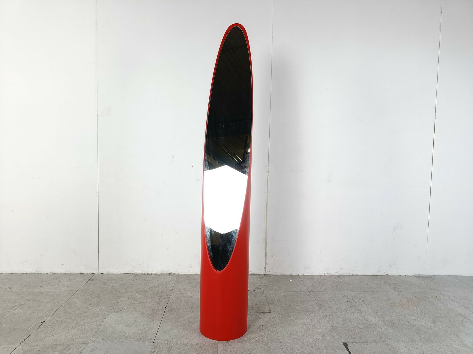Unghia Mirror By Rodolfo Bonetto, Italy 1970s photo vinterior