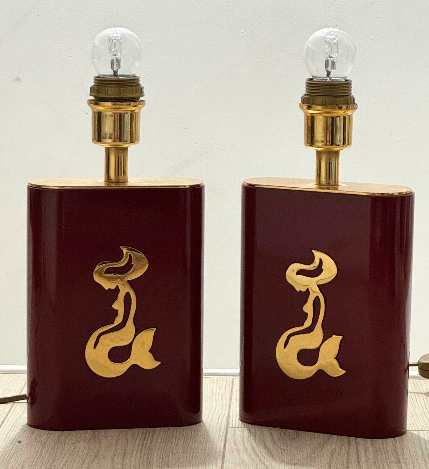Pair Of Table Lamps In Red Lacquer & Brass Made In Belgium Circa 1970s photo Lighting