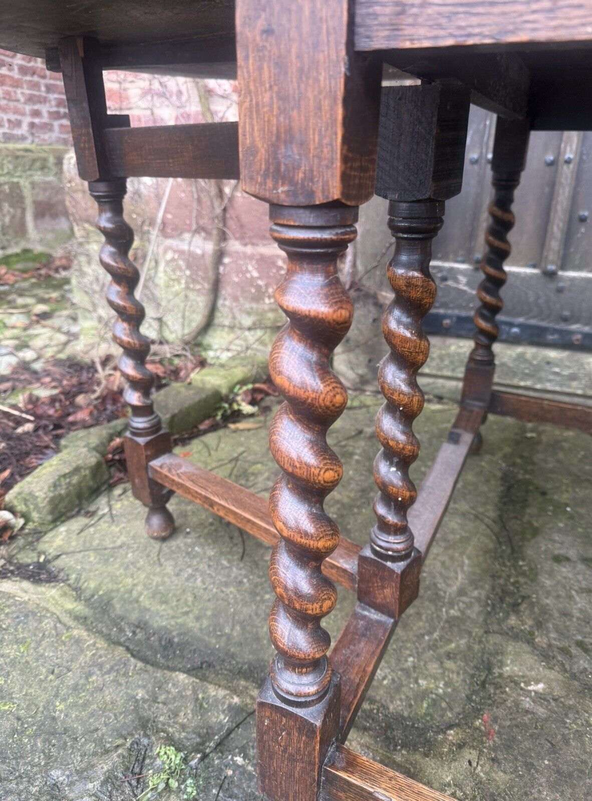 photo vinterior Antique English Barley Twist  Oak Rustic Farmhouse Gateleg Dining Kitchen Table