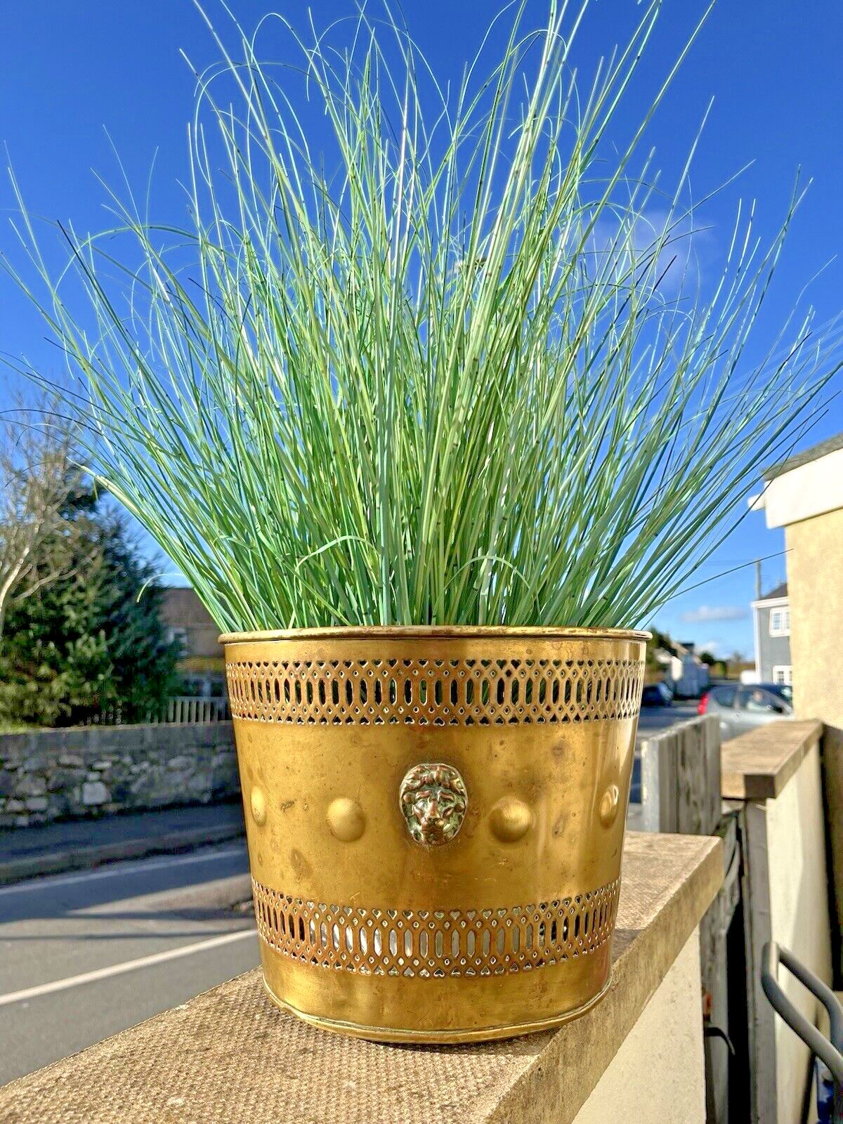 140.0 Antique Brass Regency Lions Head Heart Fretwork Planter Plant Pot Jardiniere Af photo