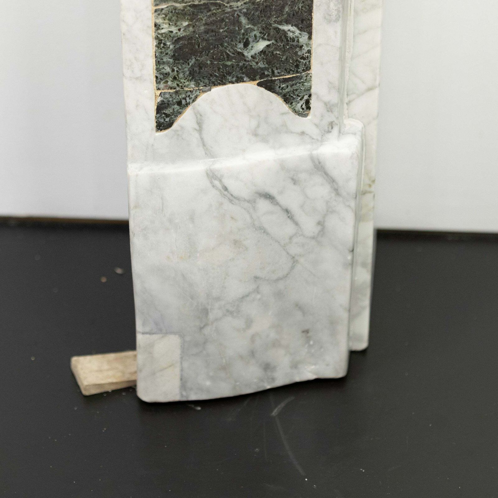 photo vinterior 18th Century French Provençal Carrara Brocatelle & Verde Marble Chimneypiece
