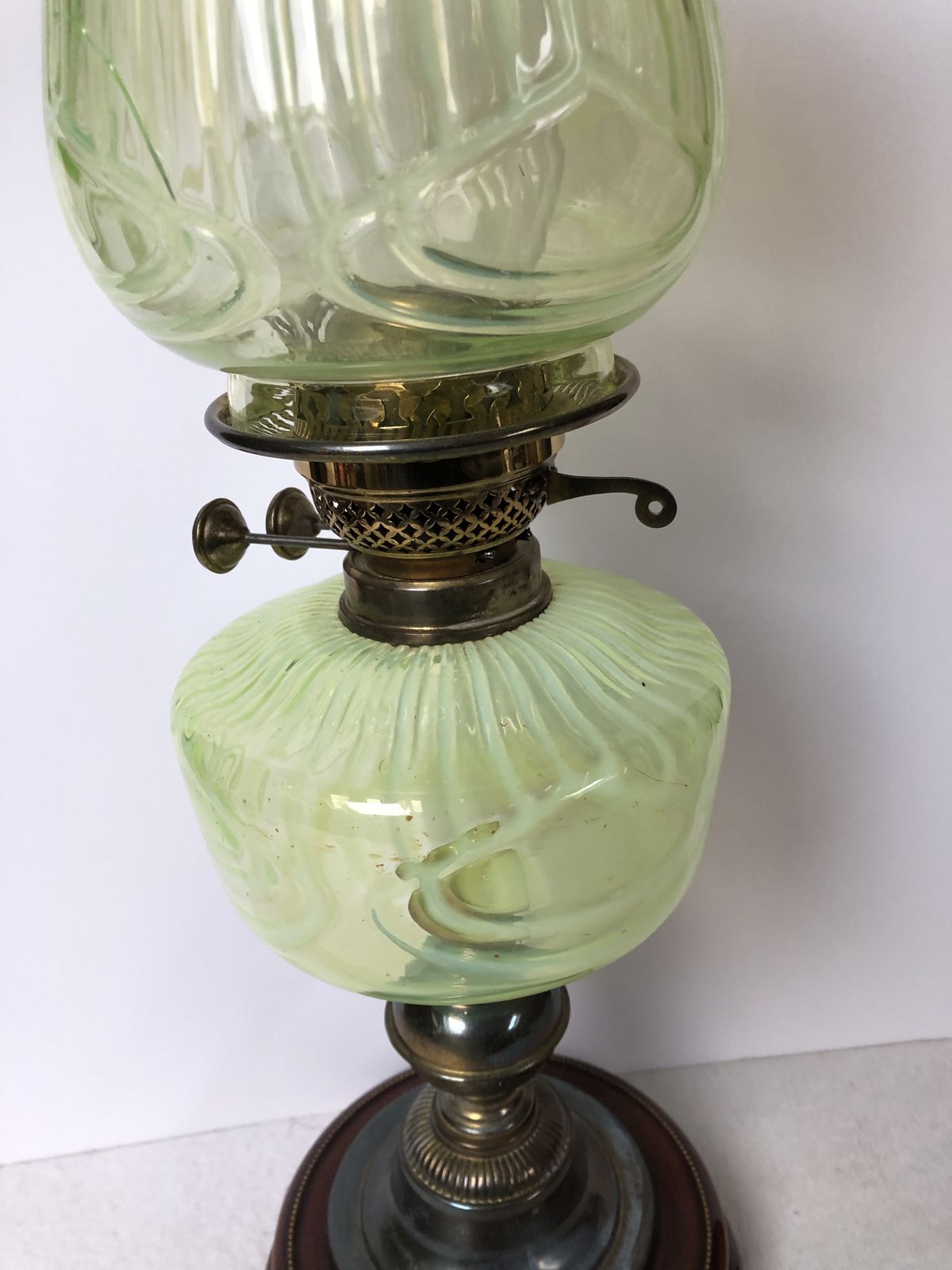 Rare Victorian Yellow Vaseline Glass Oil Lamp photo buy