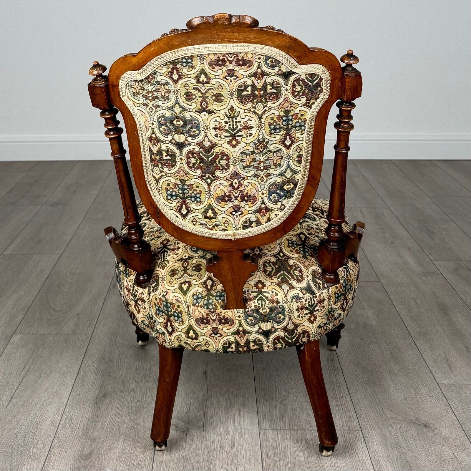 Antique 19th Century Pair Of Walnut Armchair’s photo 465.0