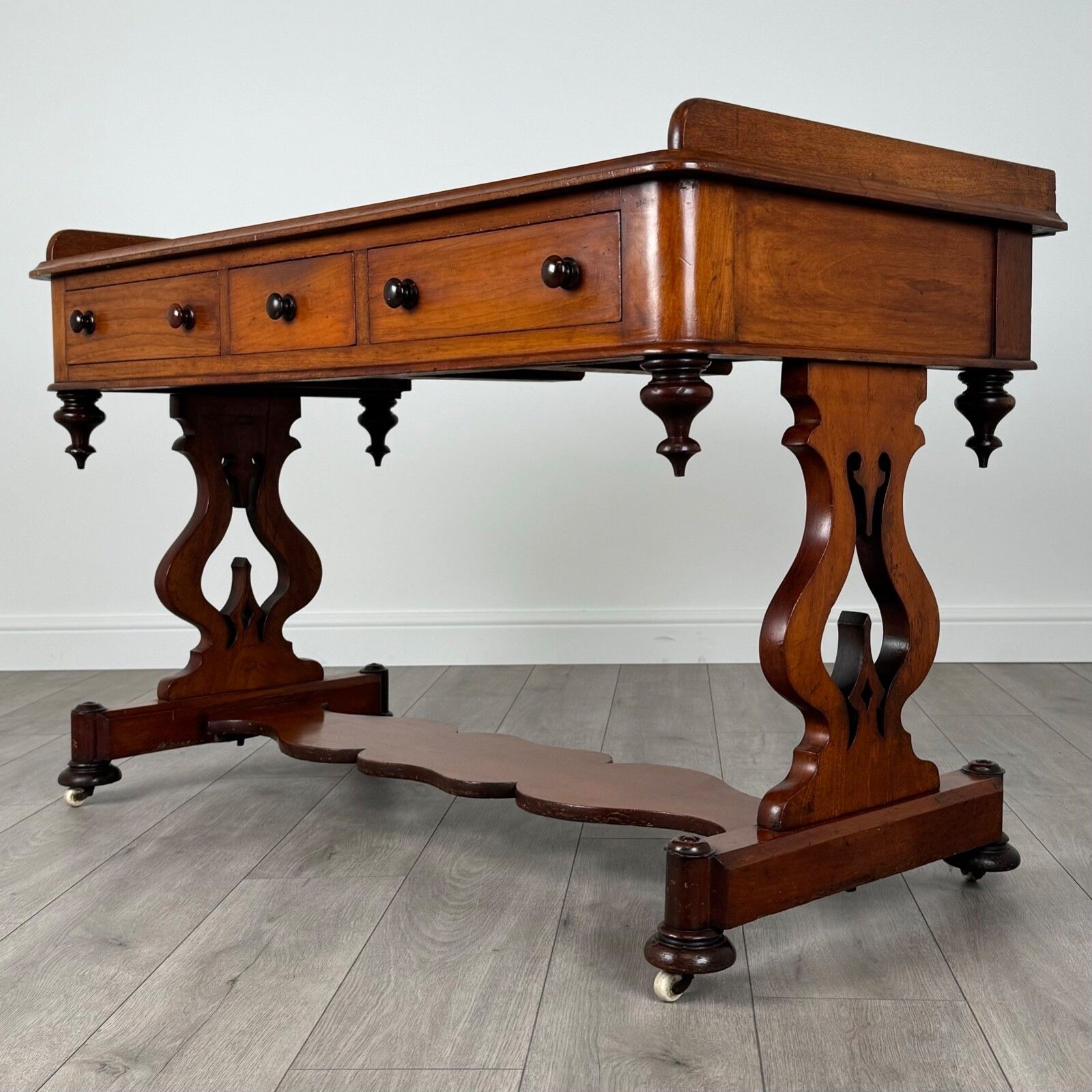 Antique 19th Century Mahogany Side Table Of Good Quality photo furniture