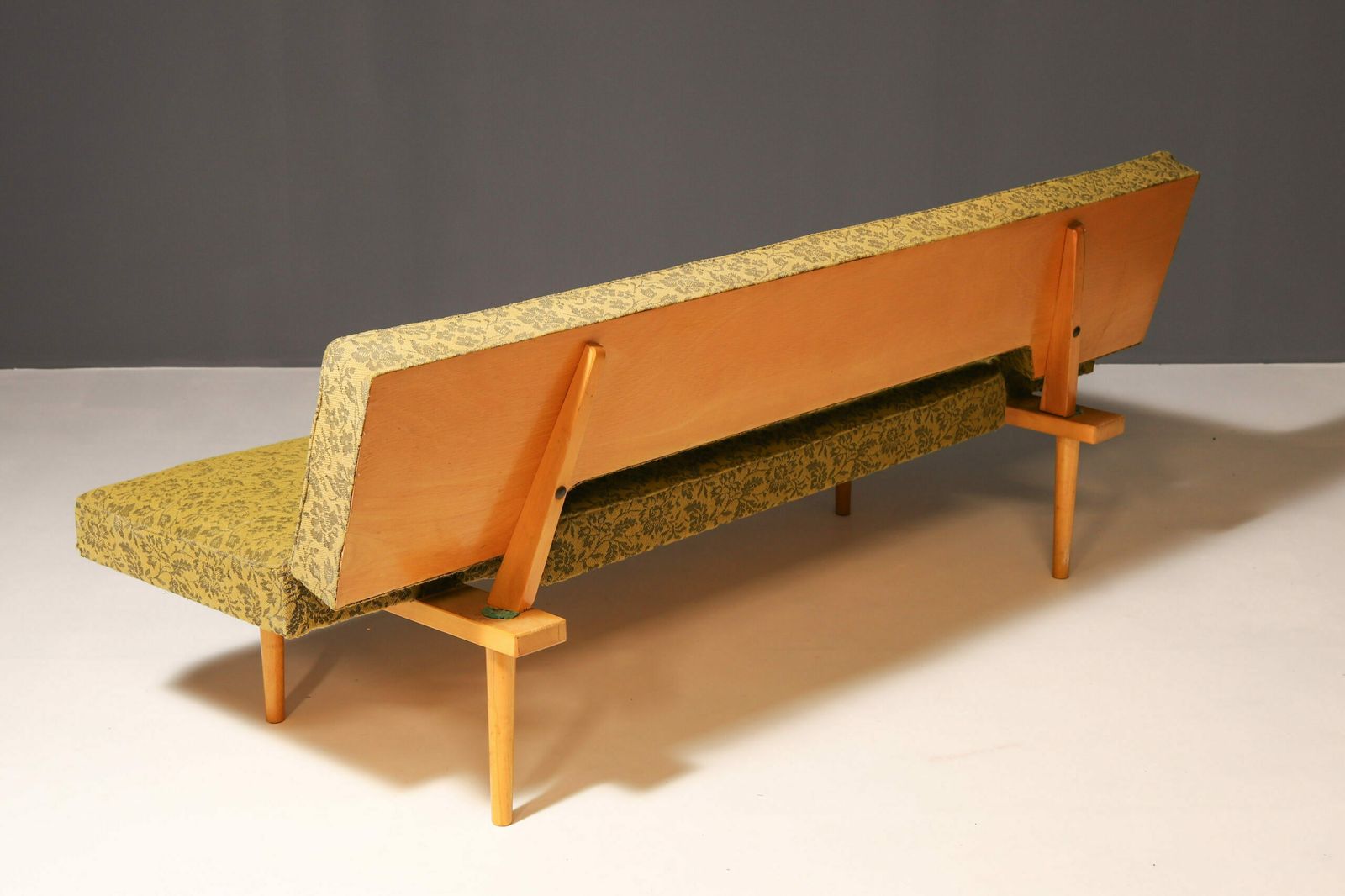 Midcentury Folding Daybed By Miroslav Navrátil, 1960´S, Czechoslovakia photo 887.0
