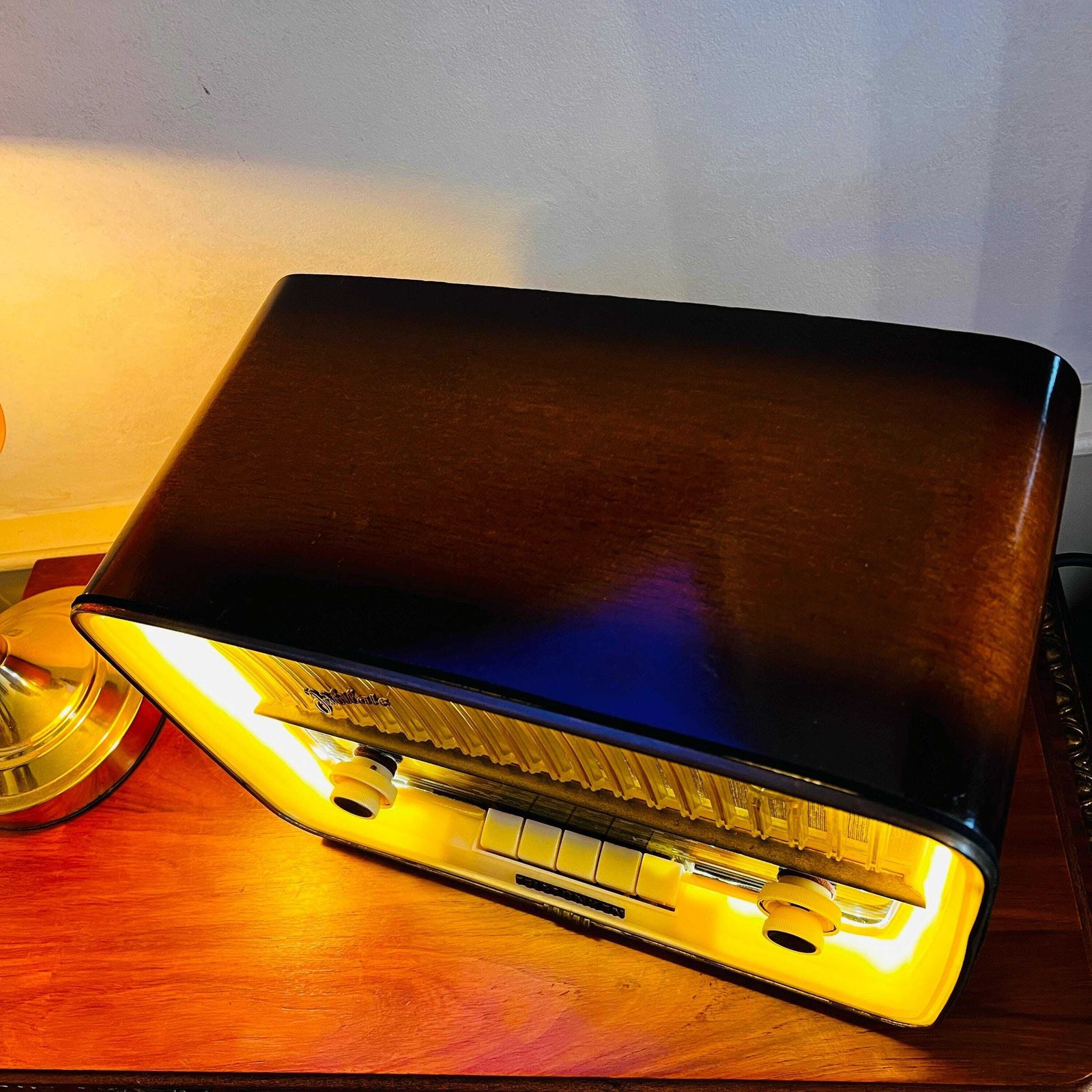 Vintage Telefunken Jubilate 8 Radio Met Bluetooth photo 1067.0