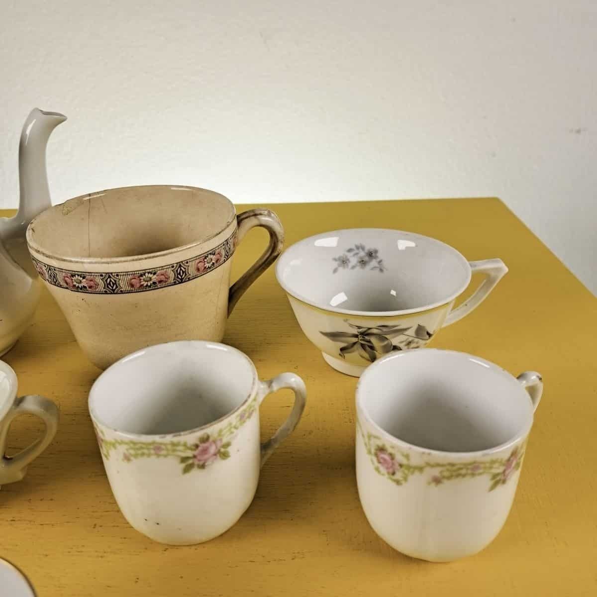 Lot Of Collectible Ginori Ceramic Items 9 Pieces photo furniture