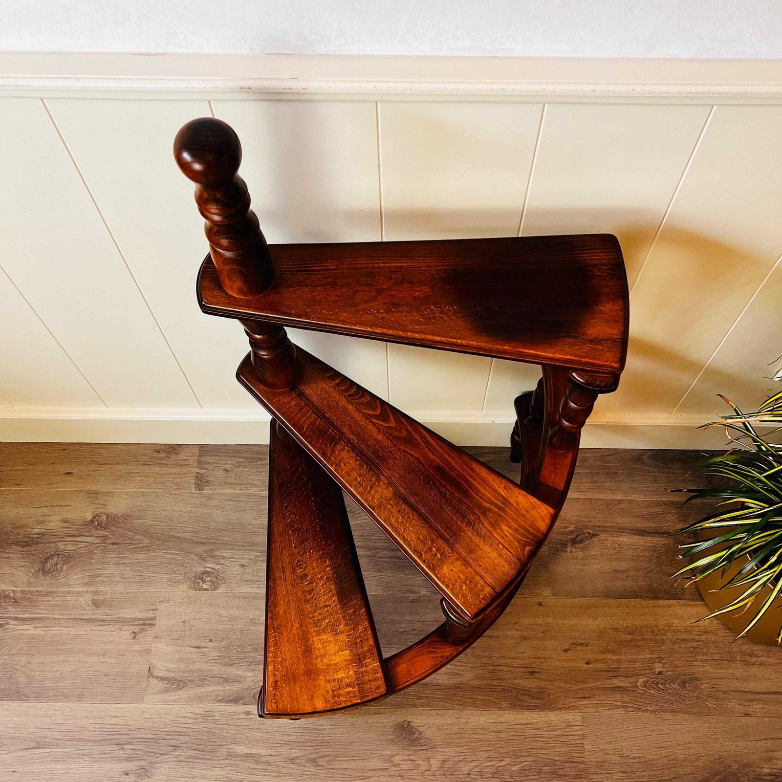 Vintage Carved Library Three Tier Step Ladder, Spiral Library Stairs, Antique Style Stairs Semi Circular photo vinterior