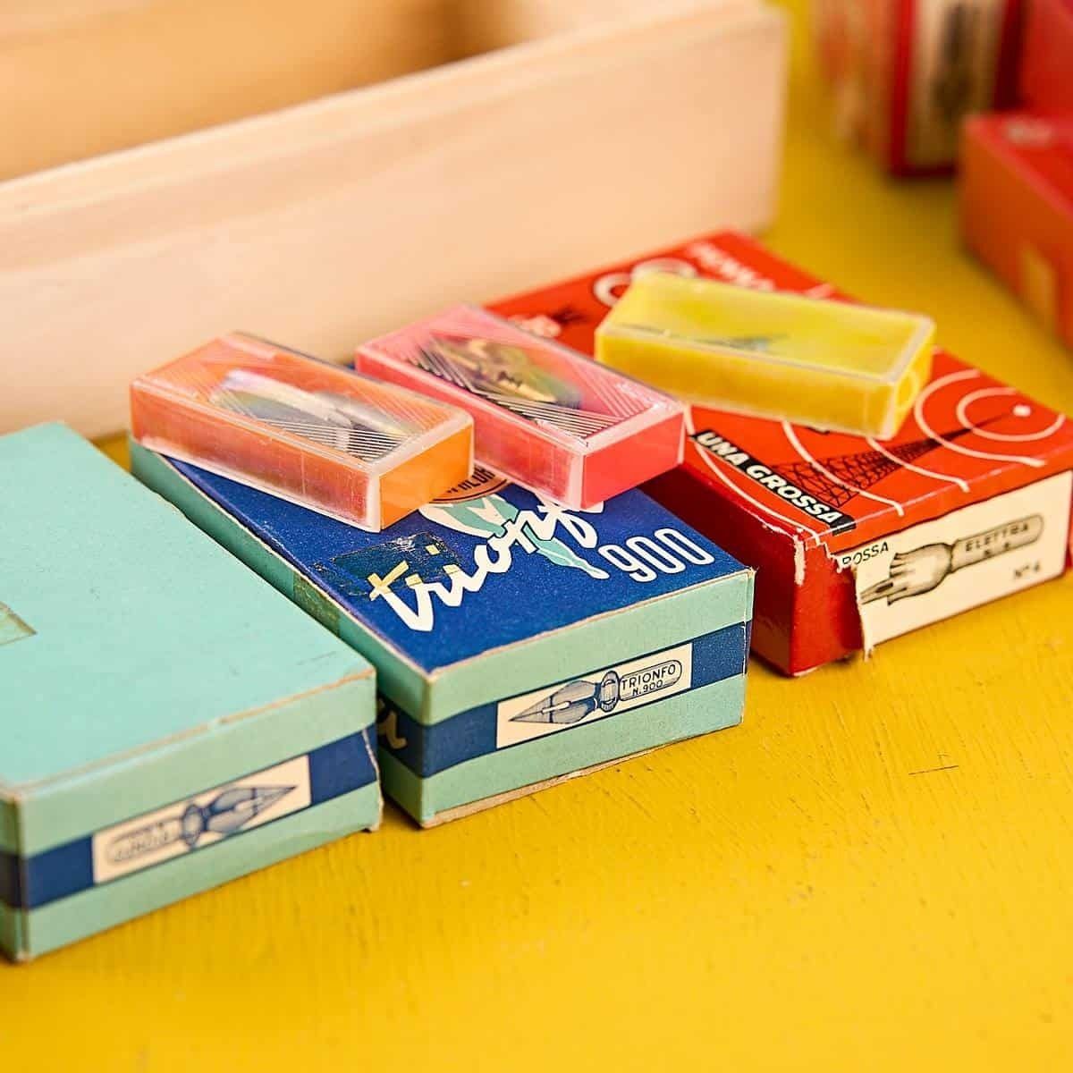 Lot Of Boxes Of Fountain Pen Nibs, 13 Pieces photo furniture