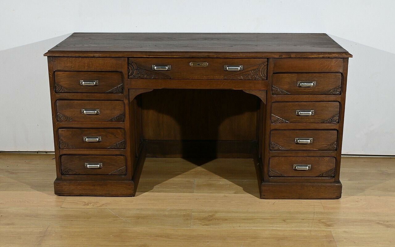 Oak Pedestal Desk, Art Deco – 1940