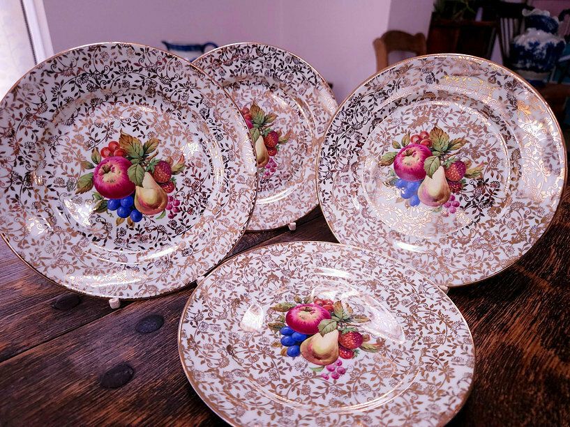 Set Of 4 1950's Imperial Bone China Tea Plates With 22 Kt Gold Decoration photo 50.0