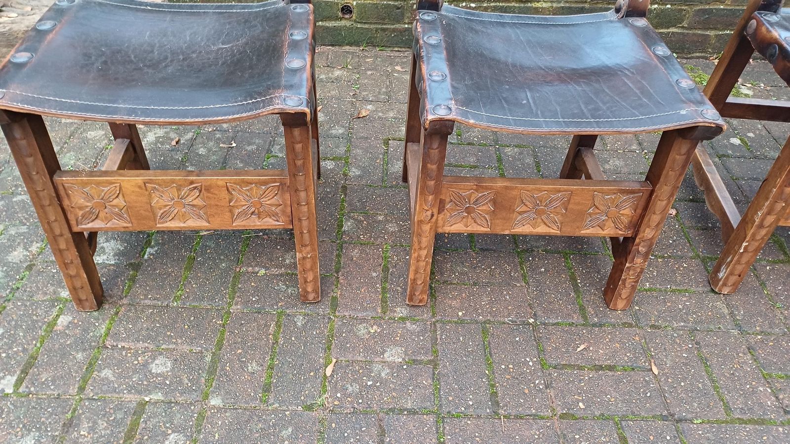 Elegant Set Of Four Handcrafted Hardwood Kitchen Or Dining Chairs – Southern European Style photo Furniture