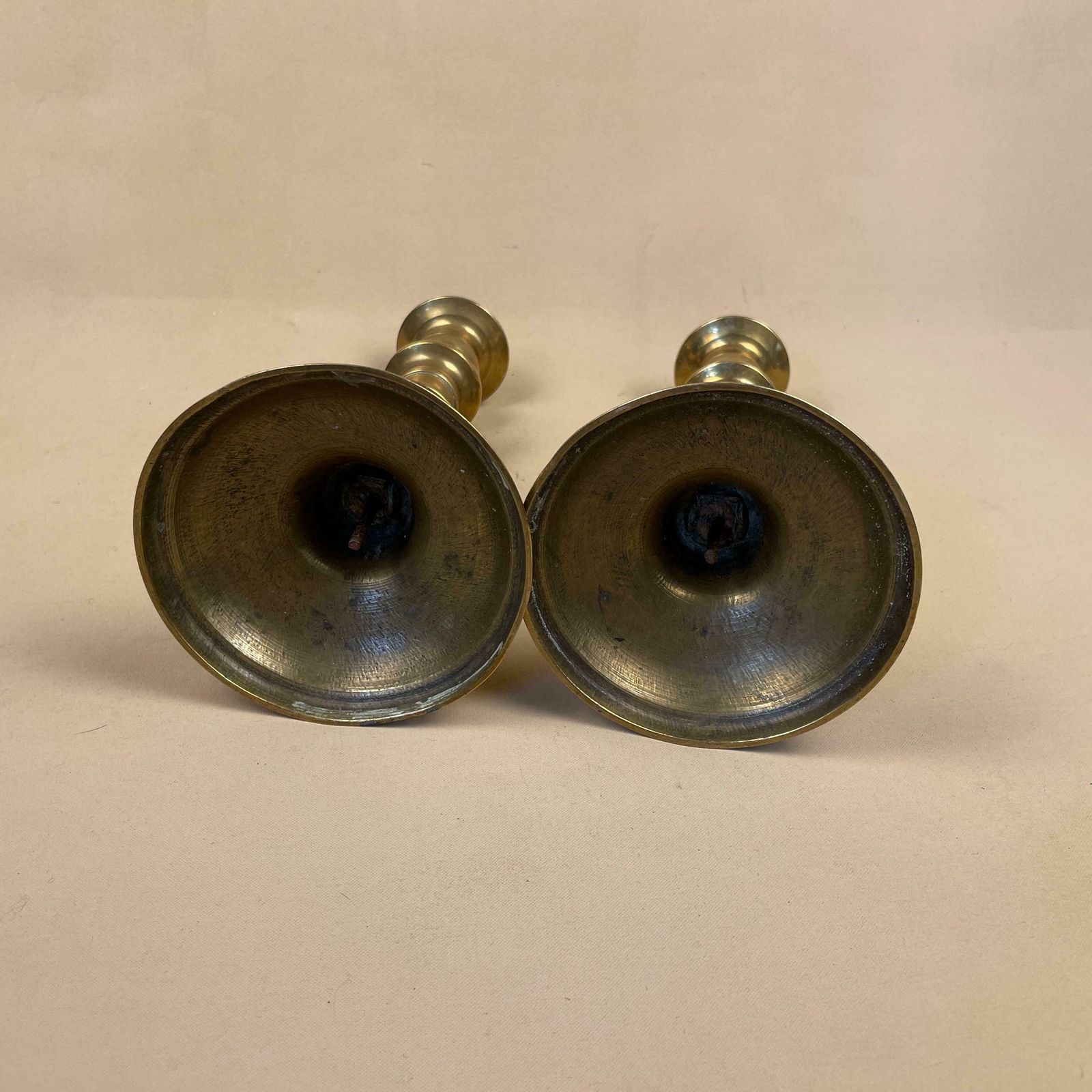 Antique Matching Pair Of Gold Brass Metal Candlestick Candle Stick Vintage Column Taper Dinner Candlesticks Chunky Round Base photo vintage