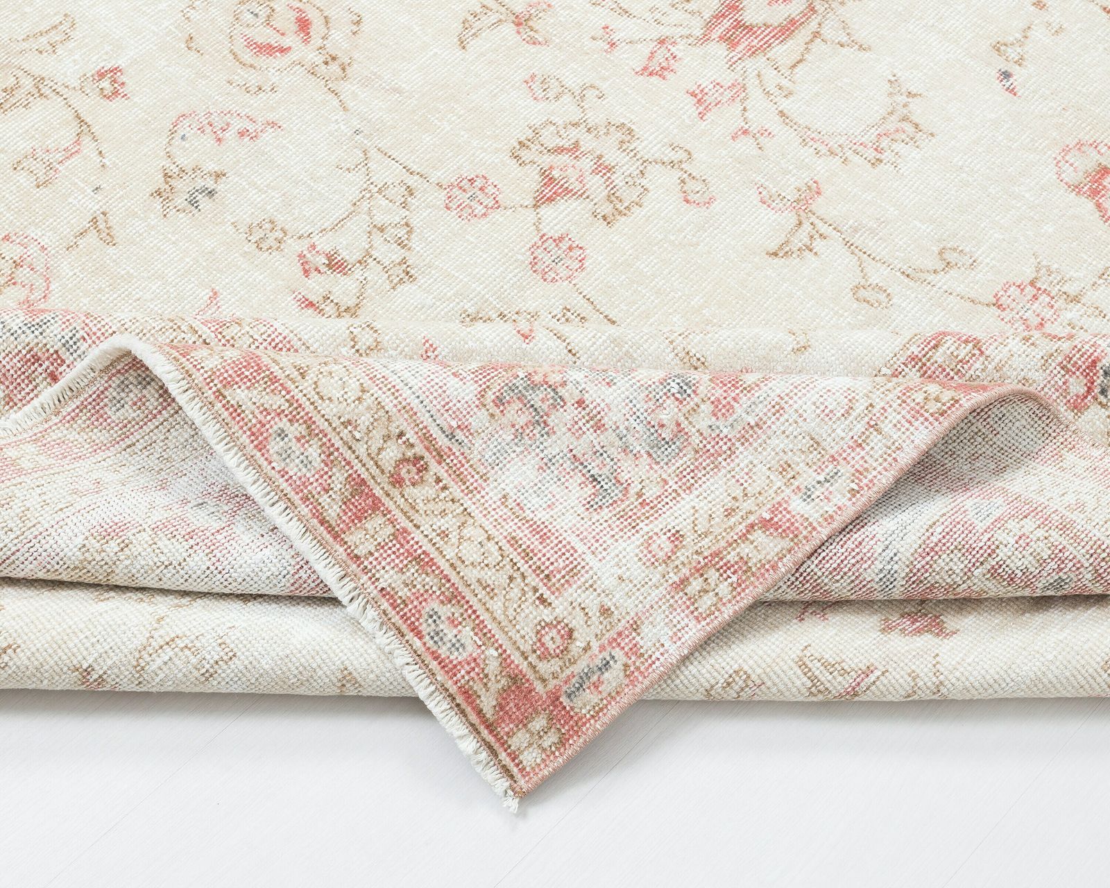 photo for sale 7x10 Vintage Rug, Antique Rug, Turkish Rug, Unique Area Rug, Floral Rug, Living Room Rug, Handmade Rug, Faded Rug, Handknotted Rug,Sk: A4355