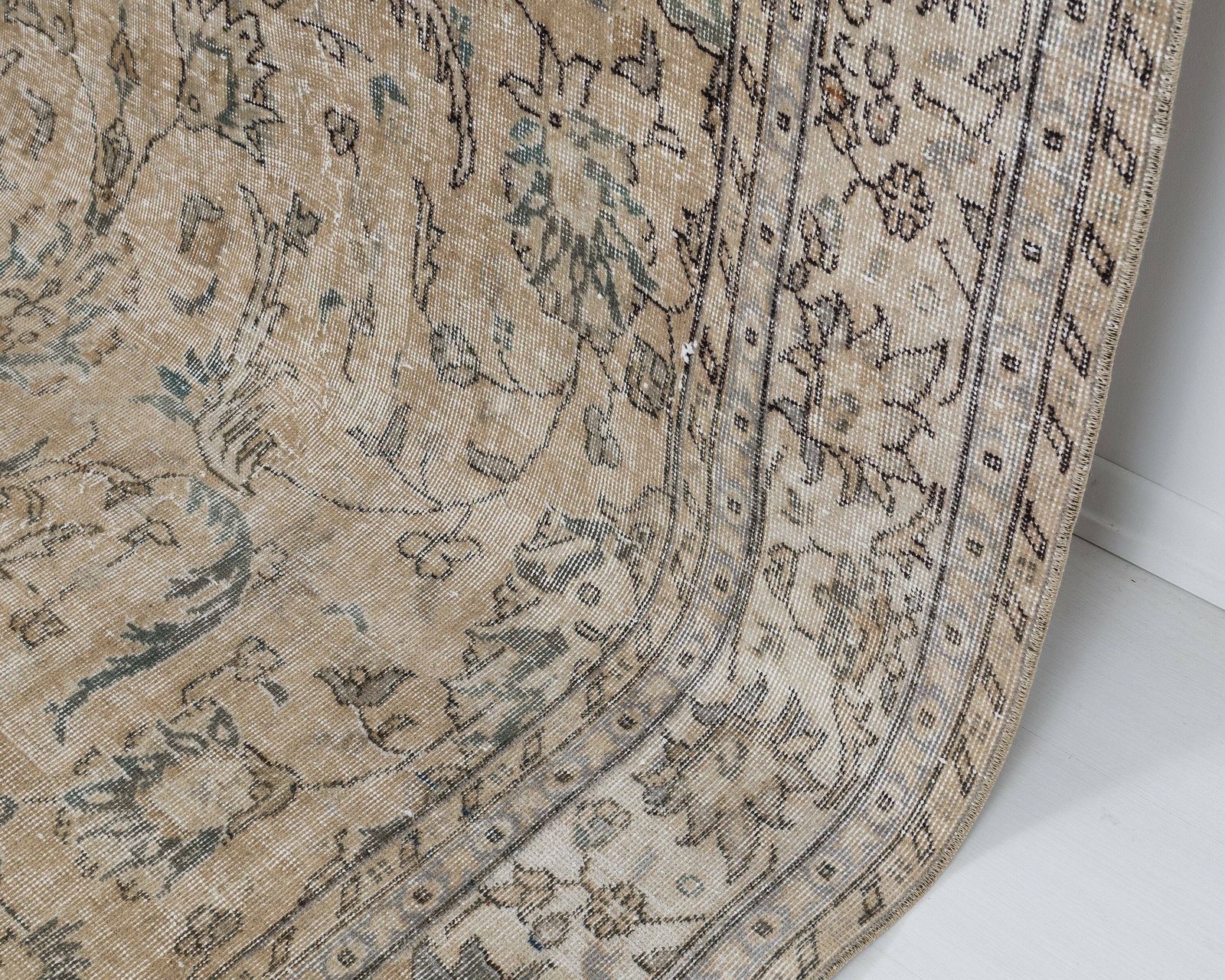 7x11 Vintage Rug, Unique Turkish Rug, Low Pile Rug, Oushak Rug, Anatolian Rug,Old Rug, Handmade Rug, Living Room Rug, Antique Rug, Muted Rug photo for sale