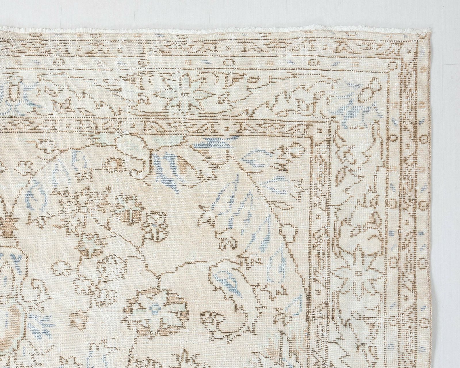 7.1 X 9.7 Feet Vintage Rug, Antique Turkish Rug, Unique Rug, Area Rug, Neutral Rug, Living Room Rug, Handmade Rug, Designer Rug, Large Rug. photo vintage