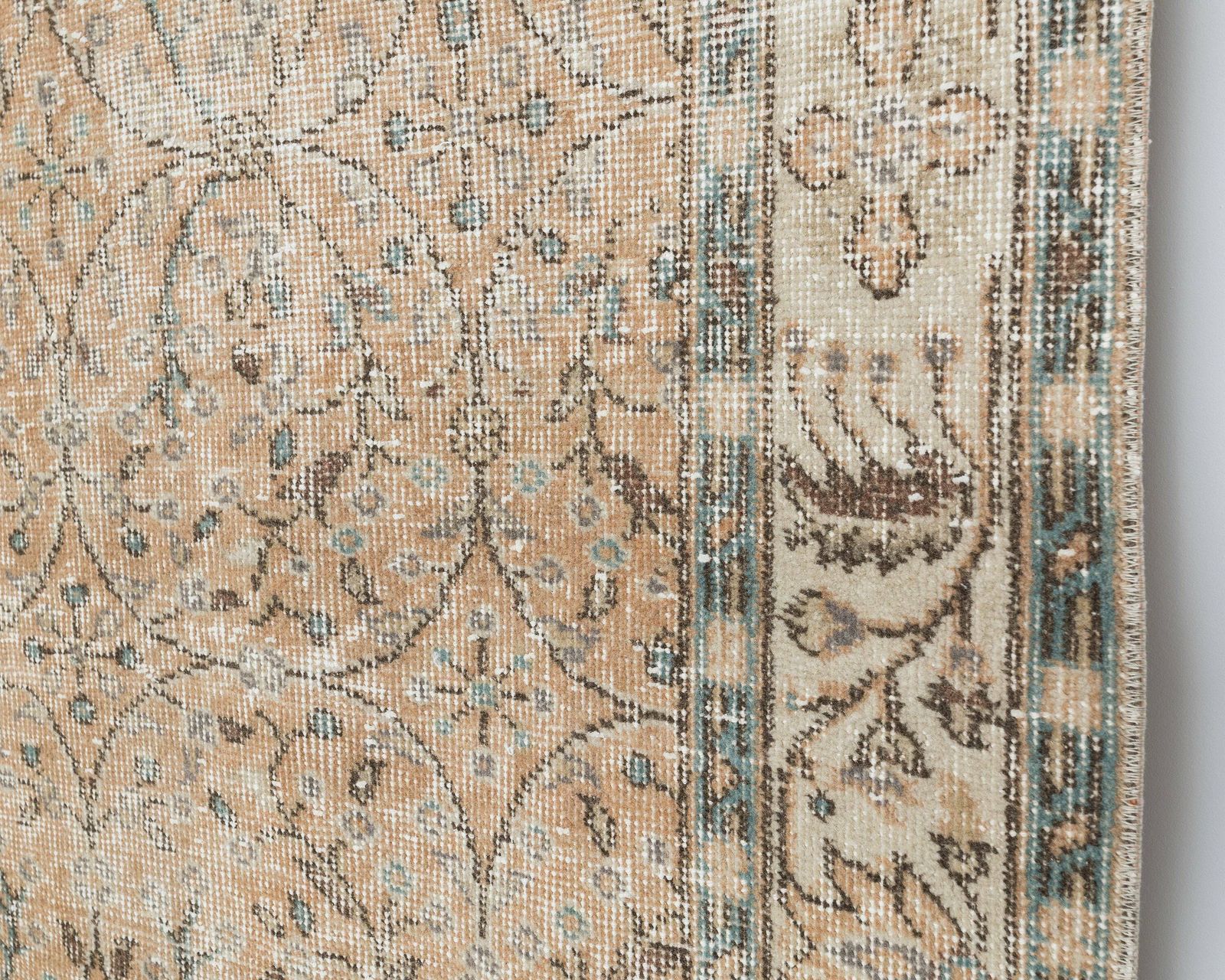6x9 Vintage Rug, Neutral Turkish Rug, Handmade Rug, Oushak Rug, Antique Rug, Low Pile Rug, Faded Rug, Living Room Rug, Area Rug