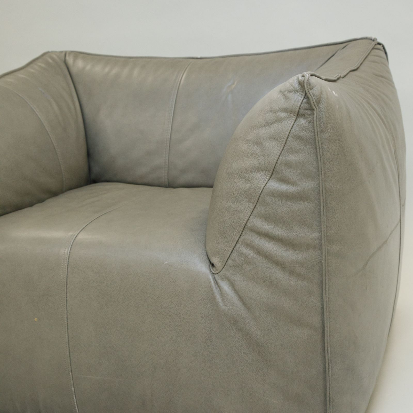 B&B Italia Le Bambole Armchair photo vinterior