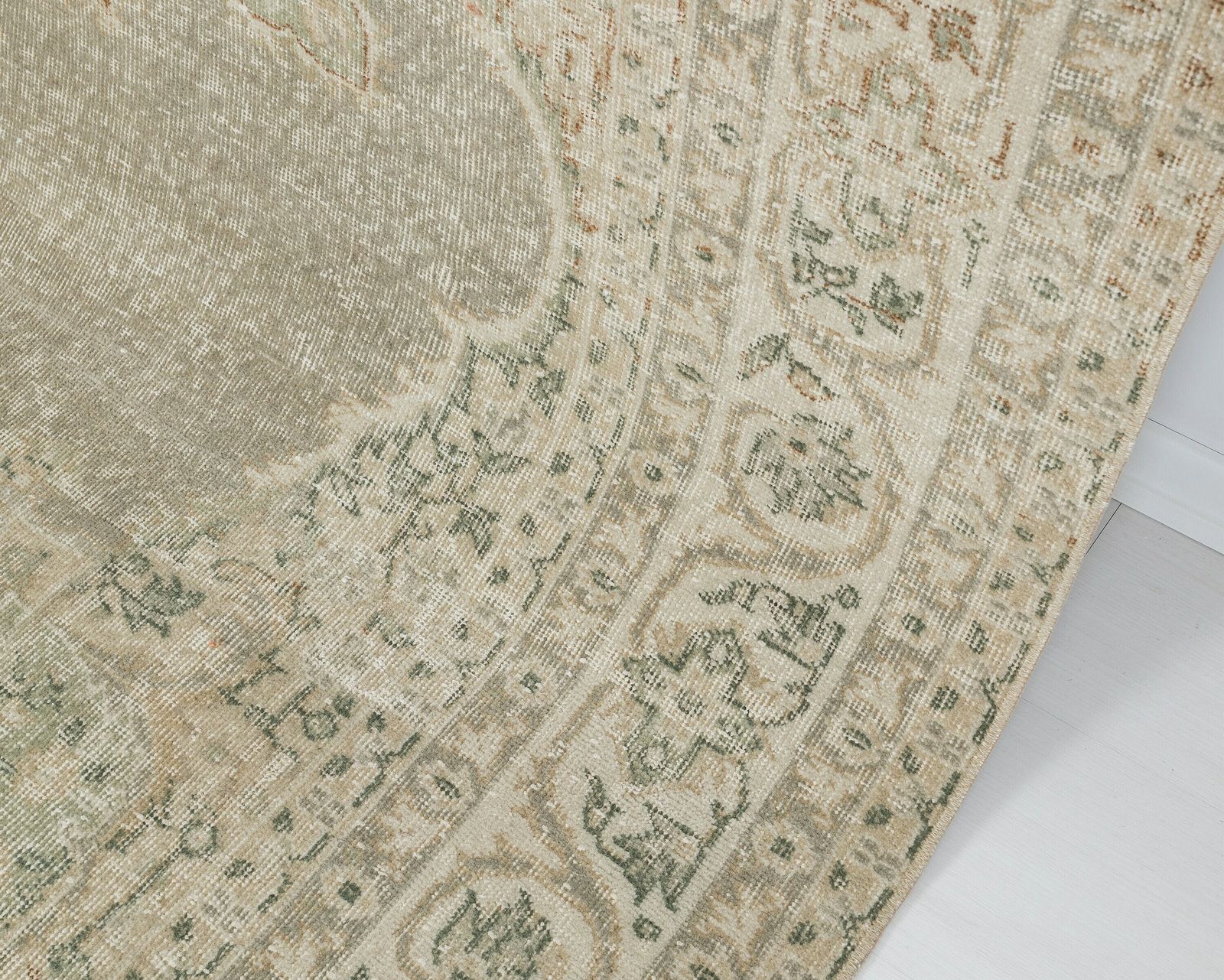 6.3 X 9.7 Feet Turkish Rug, Neutral Vintage Rug, Antique Handmade Rug, Oushak Rug, Anatolian Rug, Low Pile Rug, Living Room Rug, Area Rug photo vinterior