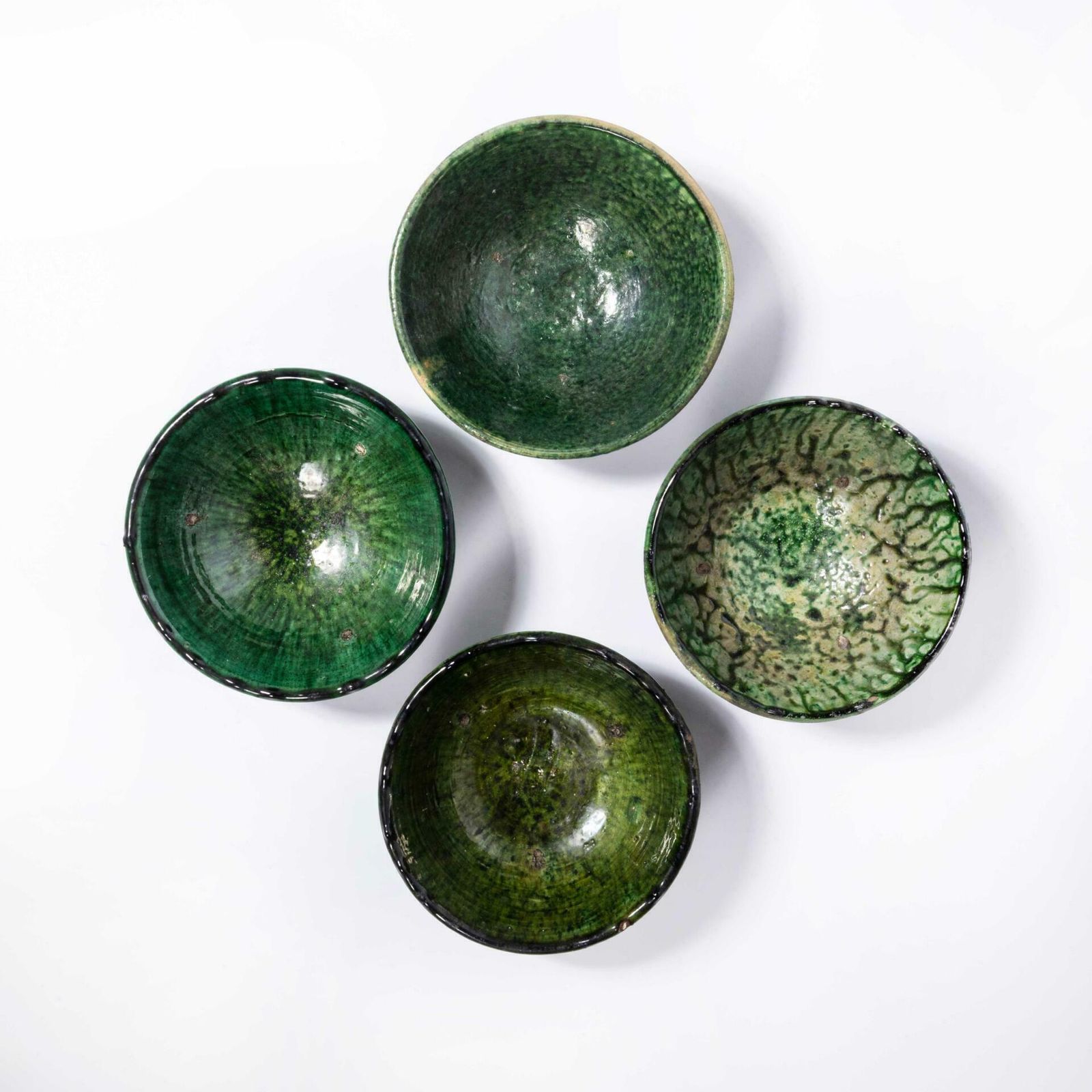 Contemporary Tamagroute Green Set Of Bowls   Four Large Bowls photo furniture