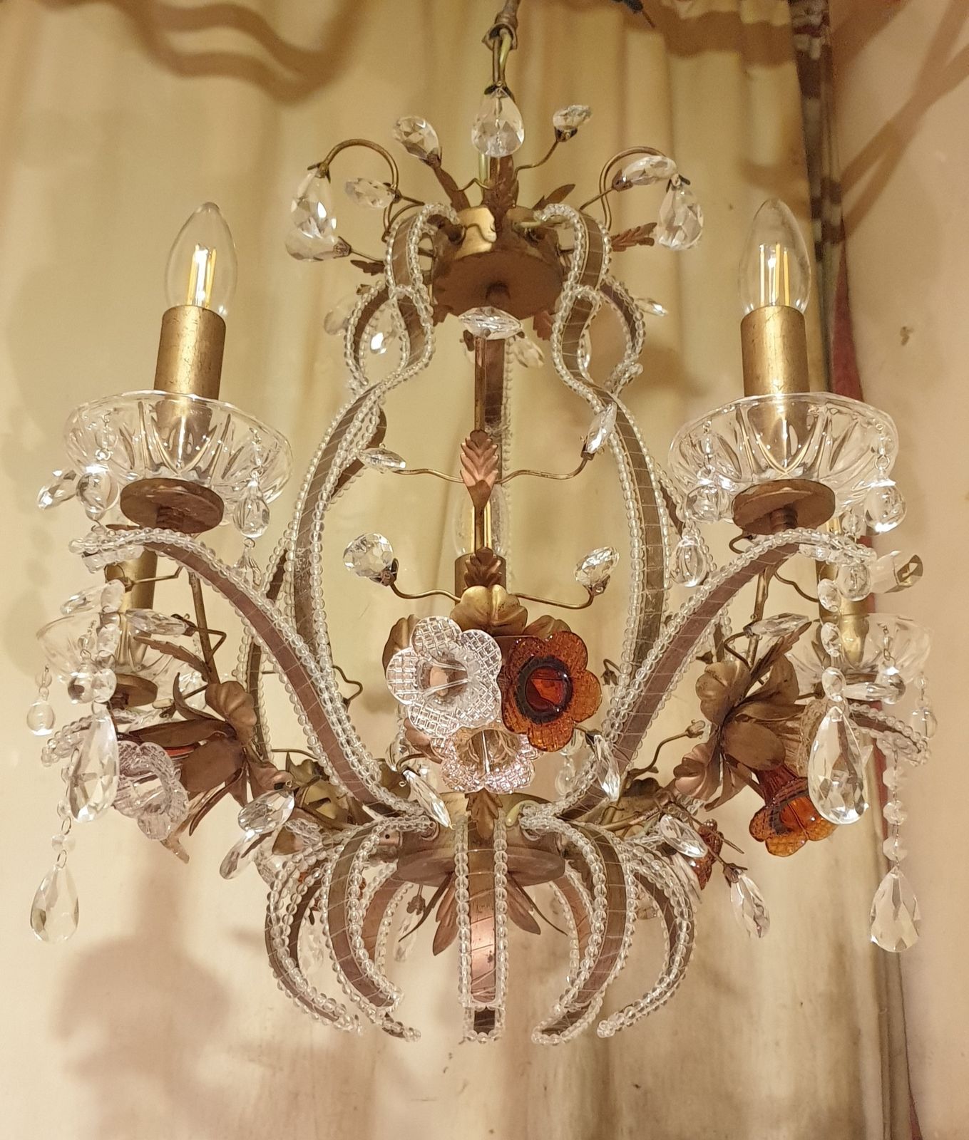 Exquisite Vintage Gold Leaf Tole Murano Crystal Beaded 6 Light Cage Chandelier  Circa 1950s photo vinterior