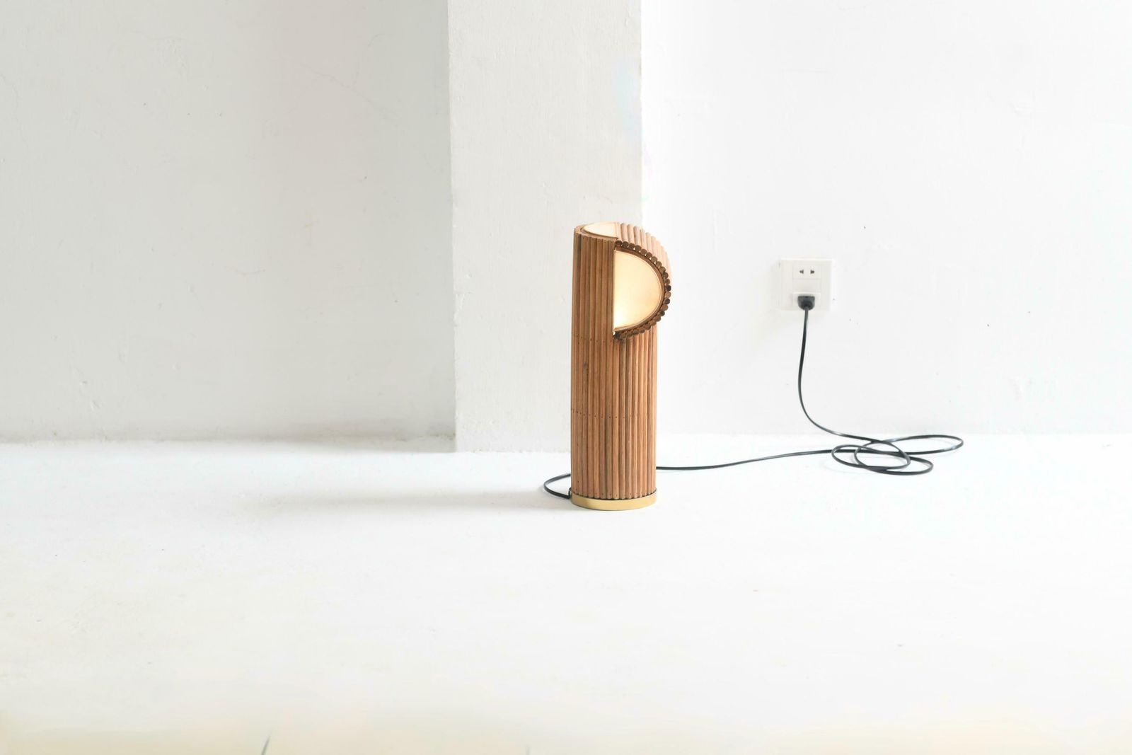 Rattan Modern Table Lamp "Milli" photo for sale