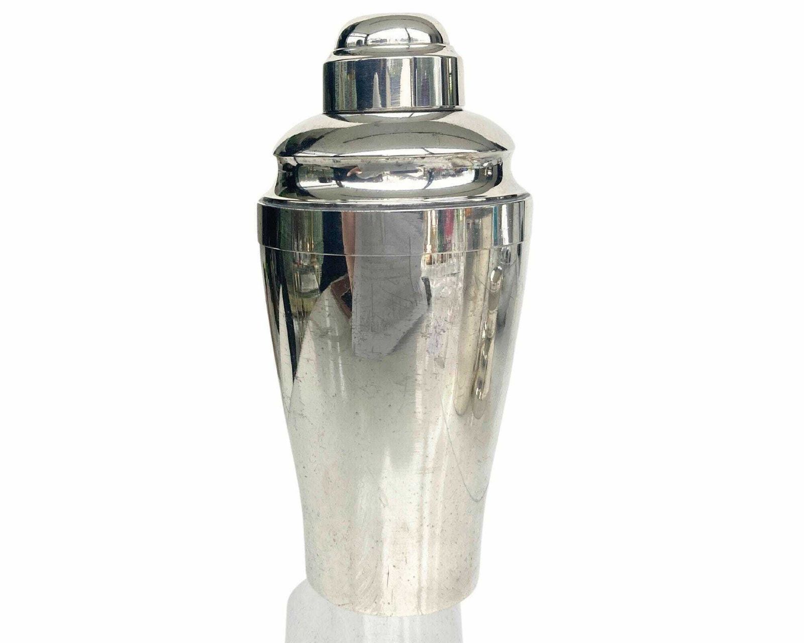 Art Deco Cocktail Shaker With Lemon Reamer | St. Medard | France | 1930s