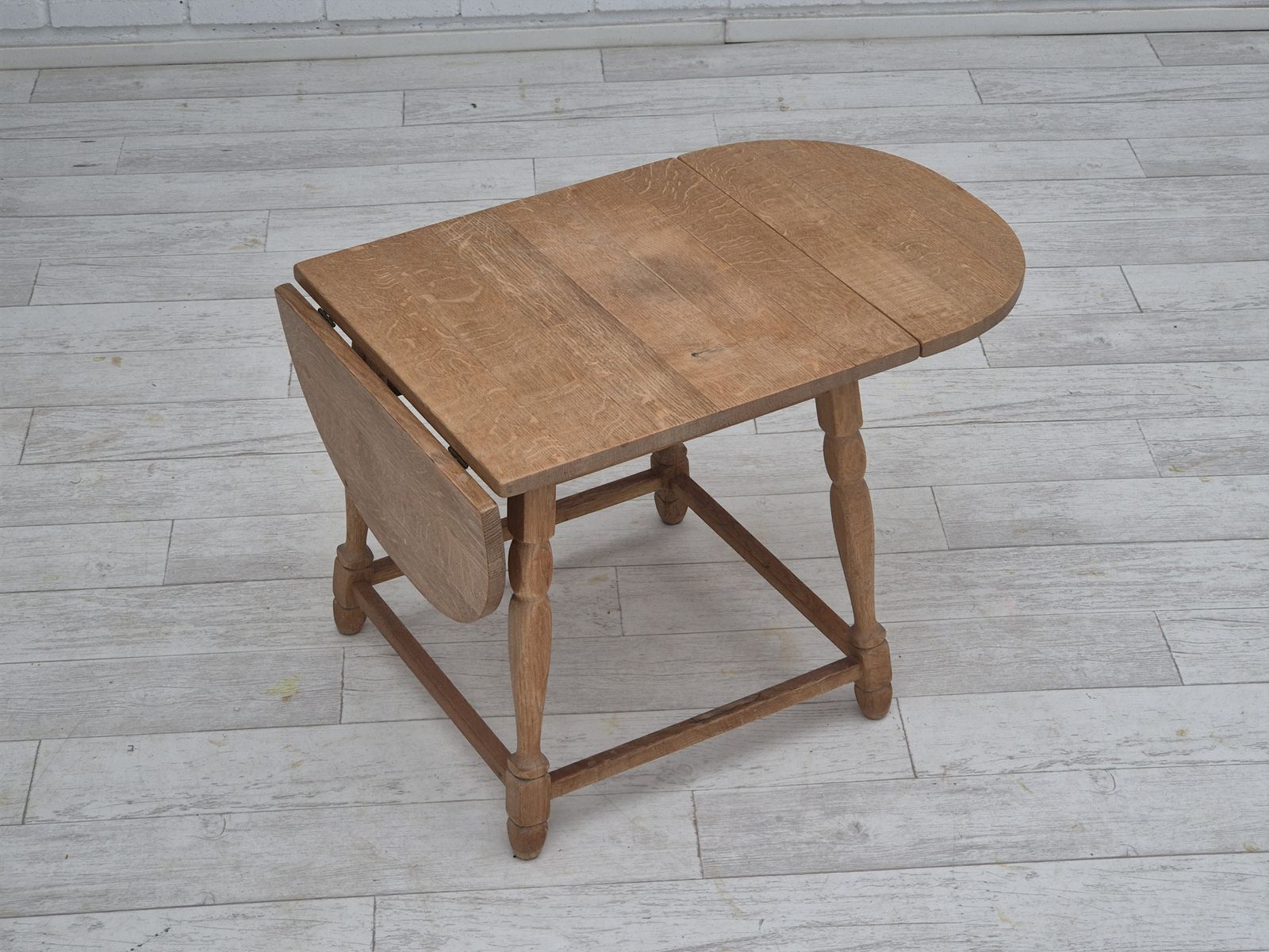 690.0 1970s, Danish Foldable Table, Solid Oak Wood, Original Condition. photo