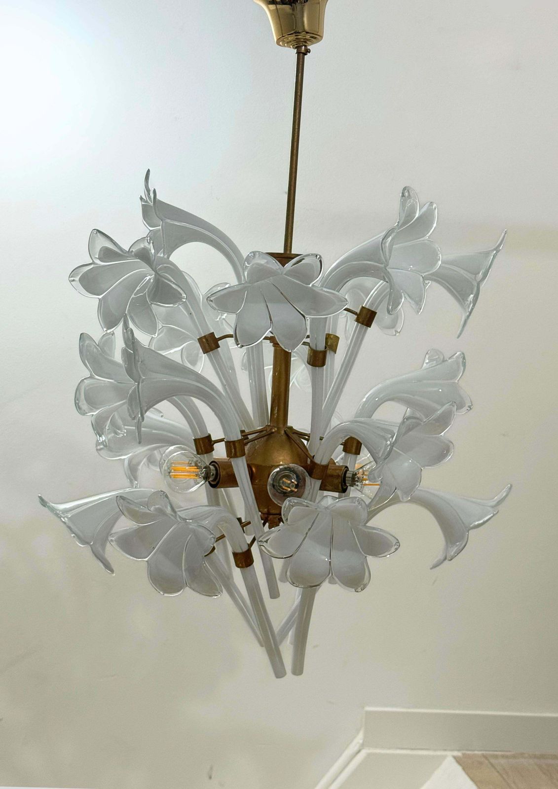 Franco Luce Murano Glass Lily Petals Chandelier, Mid Century Modern photo vintage