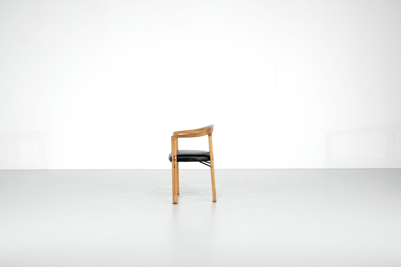 Furniture Armchair "Ulna" In Wood By Franco Poli For Bernini, Italy 1986. photo